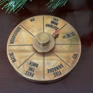 📌 Vintage Solid Brass Executive Decision Maker Spinner